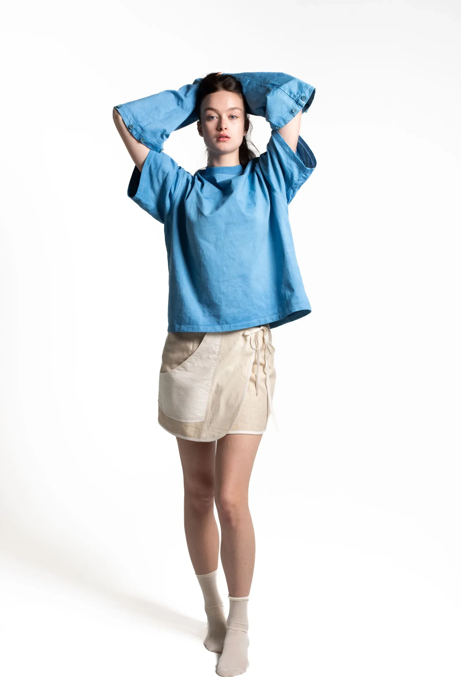 T-shirt Quantième en indigo persicaire — studio